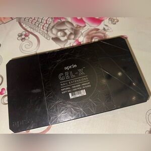 Natural square medium Apres gelx nail tips